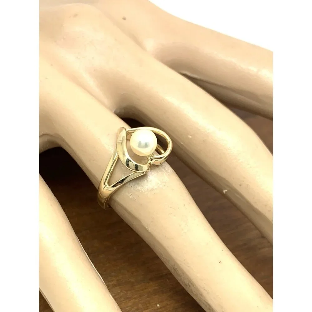 Pearl Cocktail Ring Heart Shape 14k Yellow Gold Estate Jewelry Women's Size 6.25